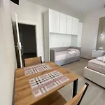 Luxury Venezia Διαμέρισμα *